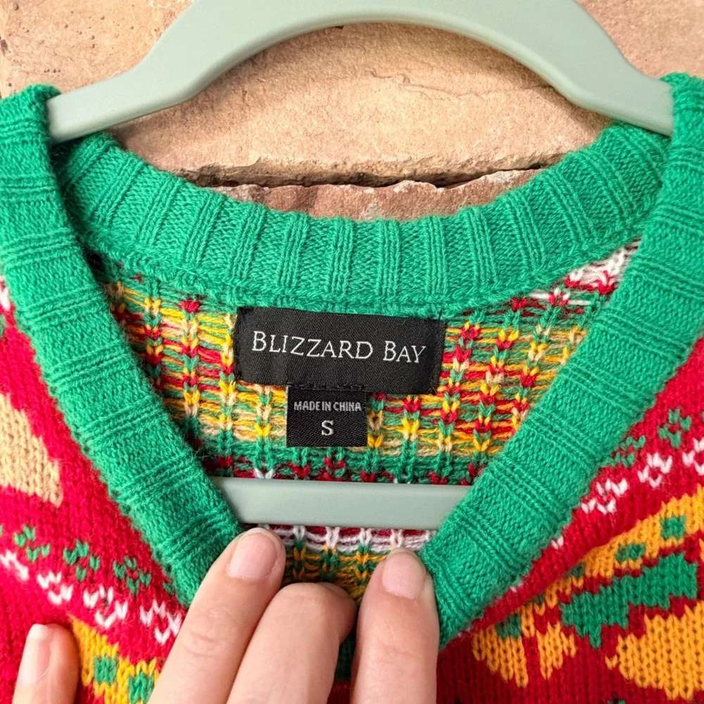 Blizzard Bay Men Small Sweater Taco Sombrero Ugly Christmas Red Green Oversized